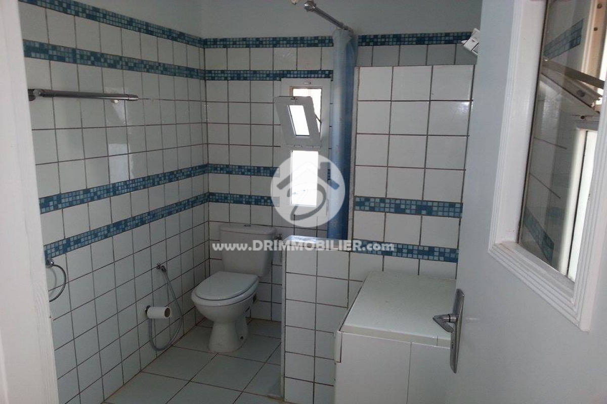 L 19 -   Villa avec piscine Djerba